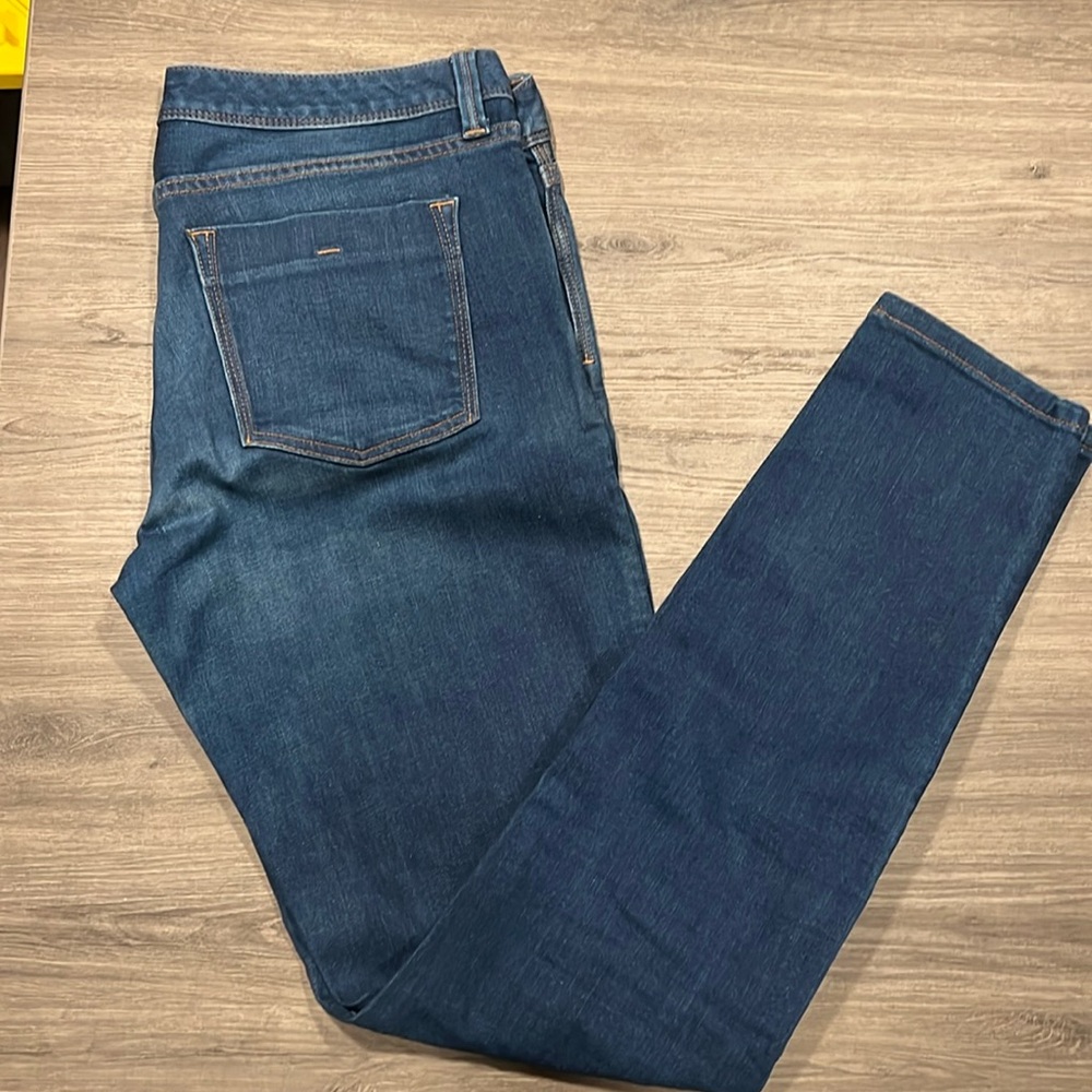 Banana Republic medium wash skinny jean. Tall.
